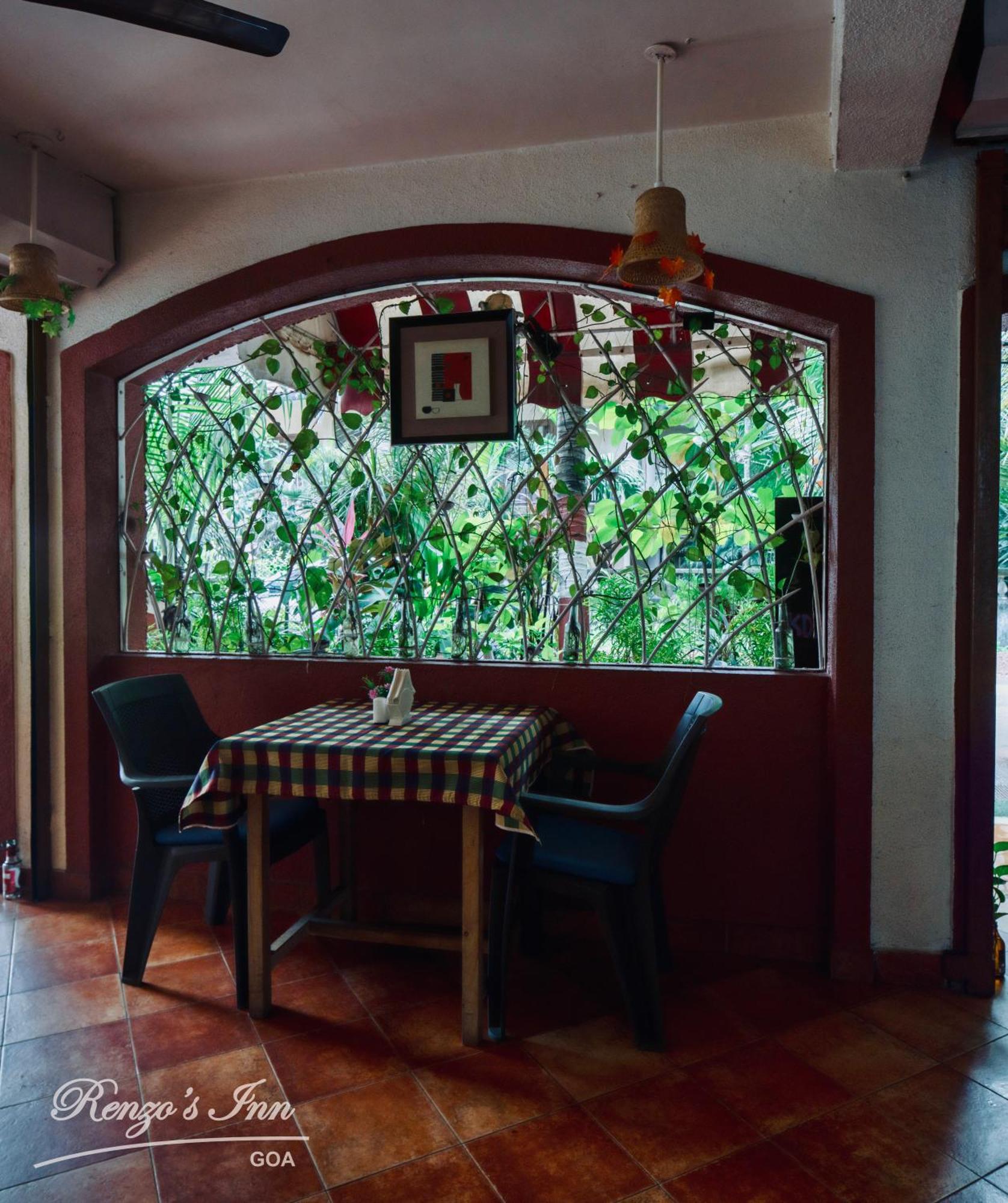 Renzo'S Inn Calangute Ngoại thất bức ảnh