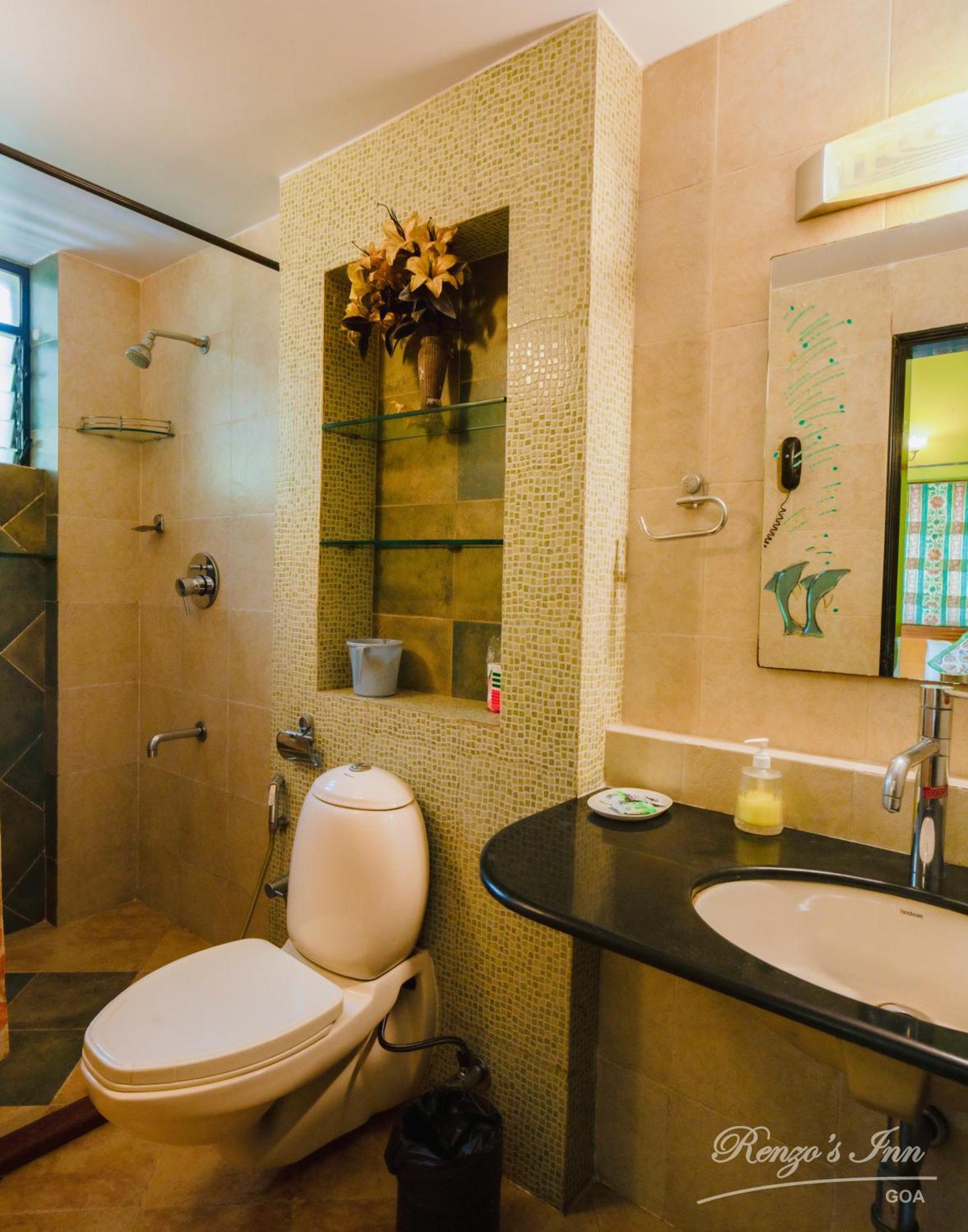 Renzo'S Inn Calangute Ngoại thất bức ảnh