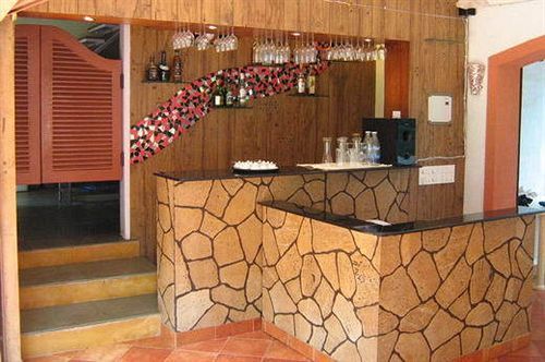 Renzo'S Inn Calangute Ngoại thất bức ảnh