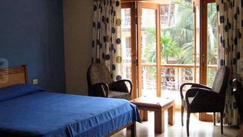 Renzo'S Inn Calangute Ngoại thất bức ảnh